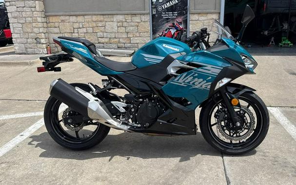 2021 Kawasaki Ninja 400 ABS Pearl Nightshade Teal/Metallic Spar ABS Passion Red