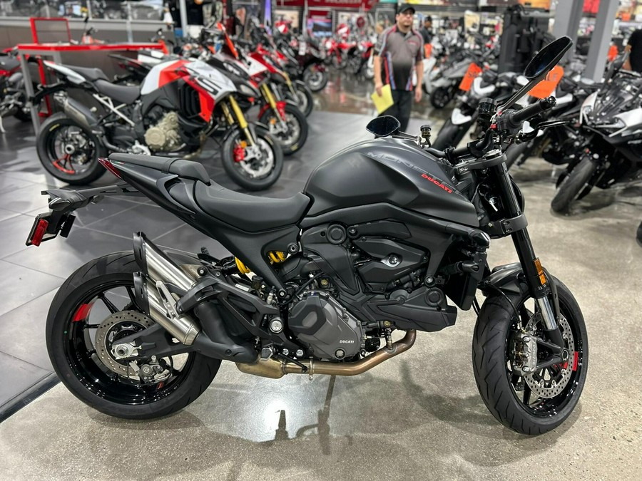 2026 Ducati MONSTER 937+
