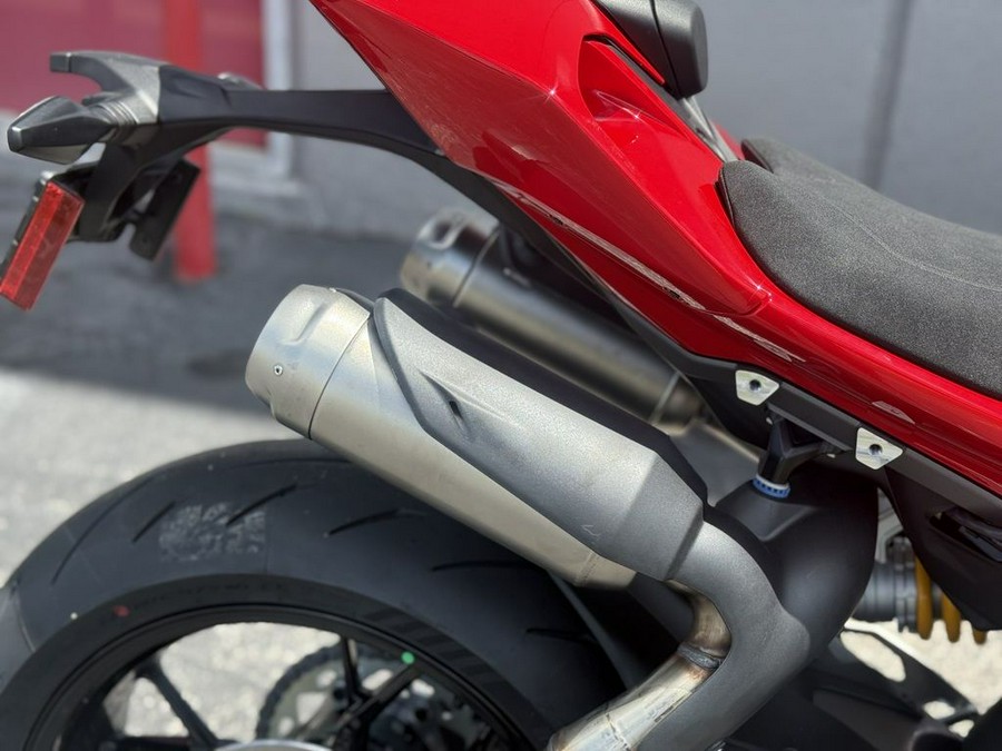 2027 Ducati Panigale V2 S Ducati Red