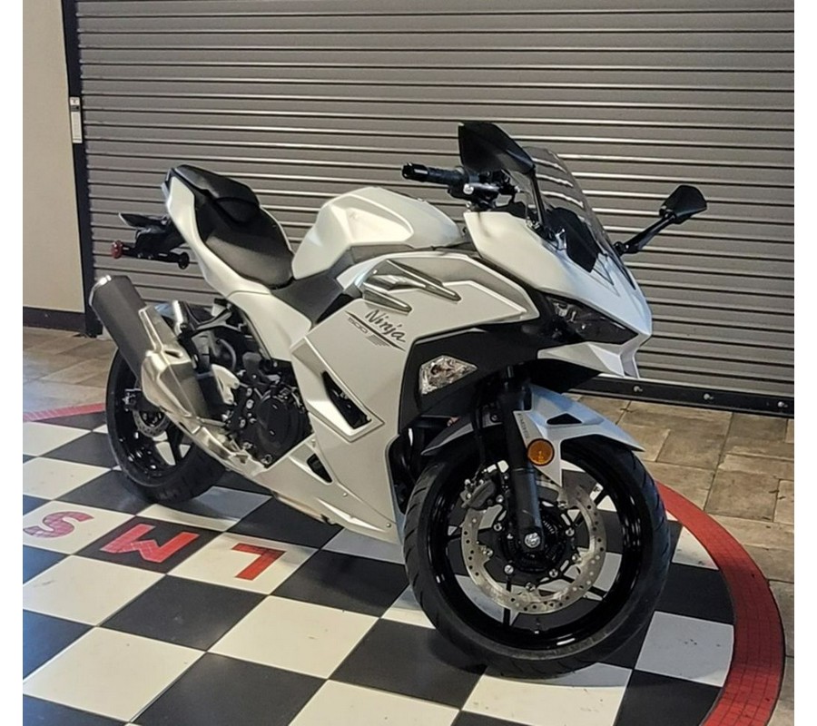 2024 Kawasaki Ninja® 500 ABS