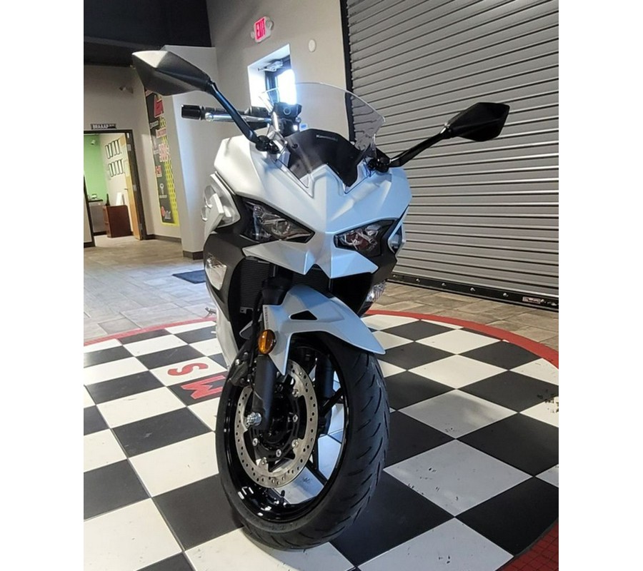 2024 Kawasaki Ninja® 500 ABS