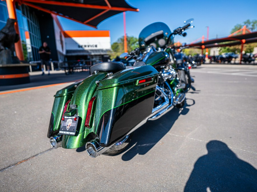 2014 CVO Road King FLHRSE