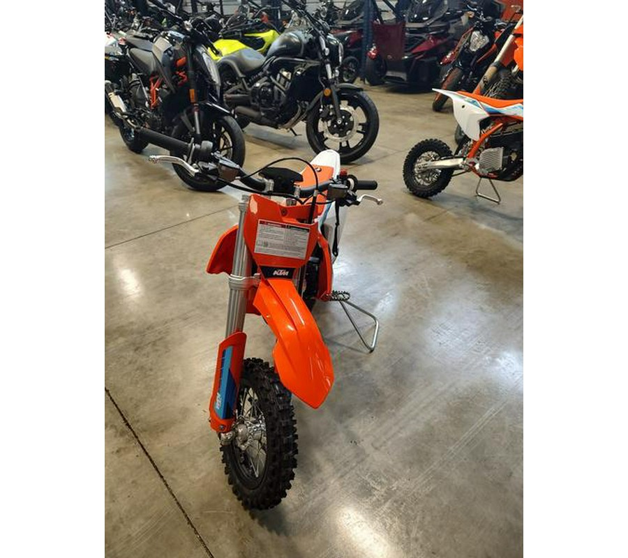 2024 KTM SX-E 3