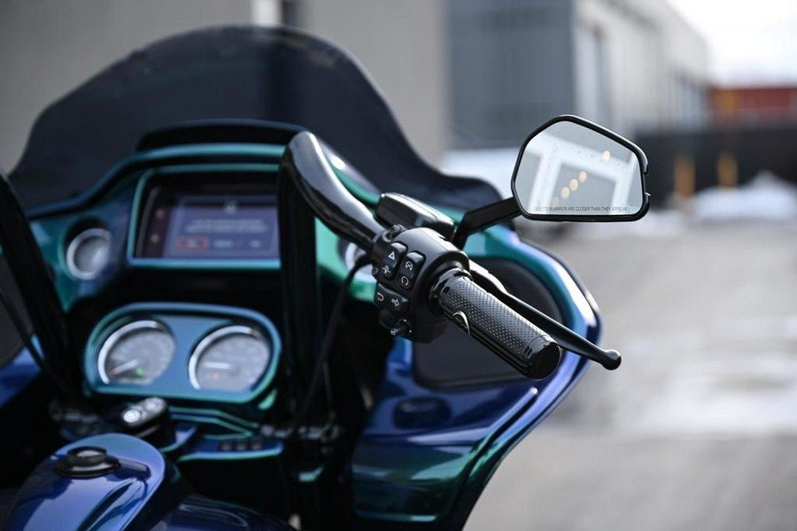 2023 Harley-Davidson® FLTRT - Road Glide® 3