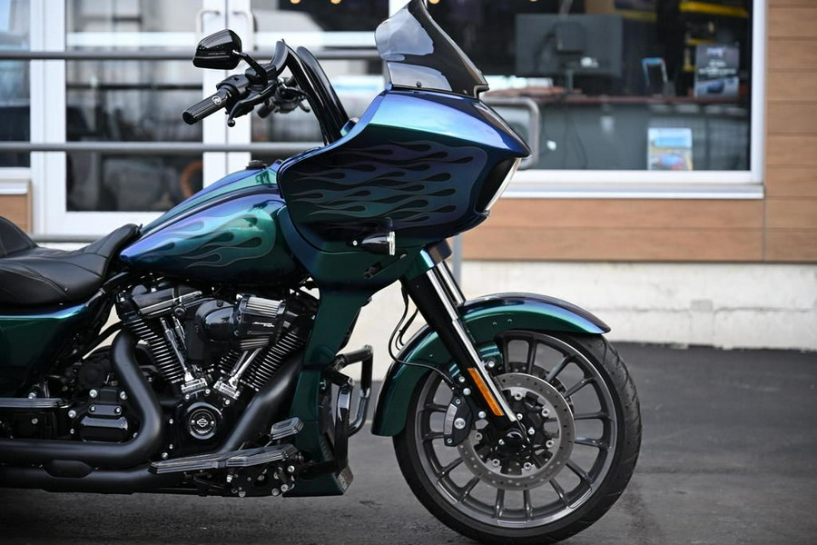 2023 Harley-Davidson® FLTRT - Road Glide® 3