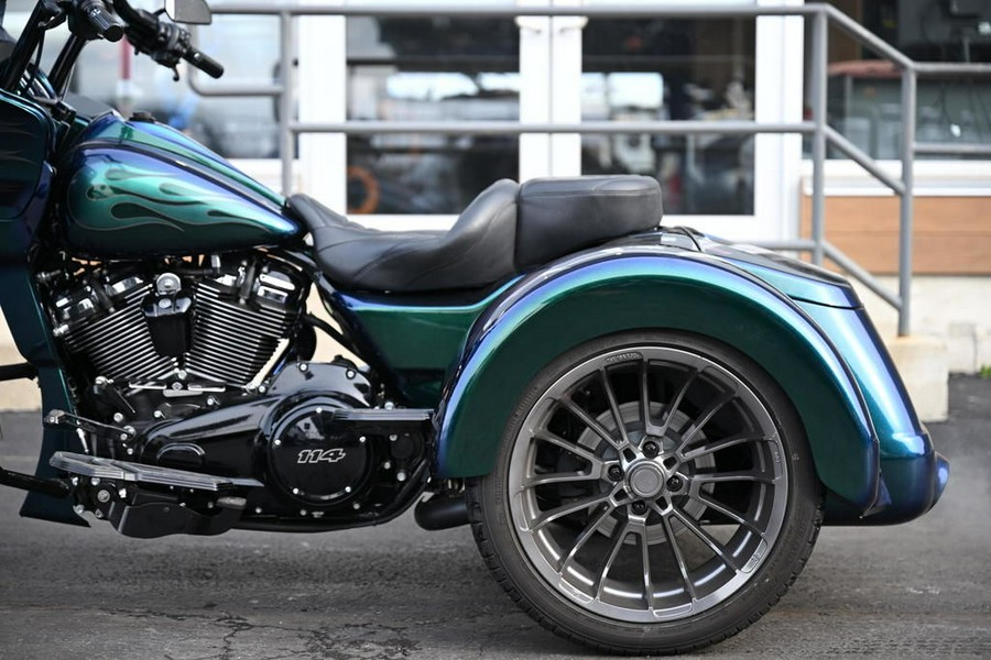 2023 Harley-Davidson® FLTRT - Road Glide® 3