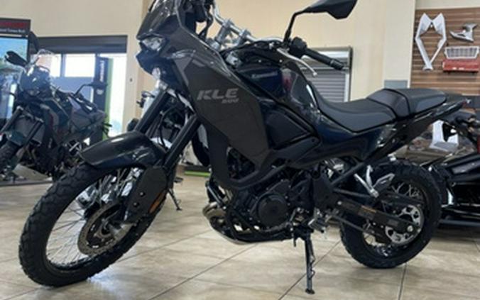 2026 Kawasaki KLE 500 ABS