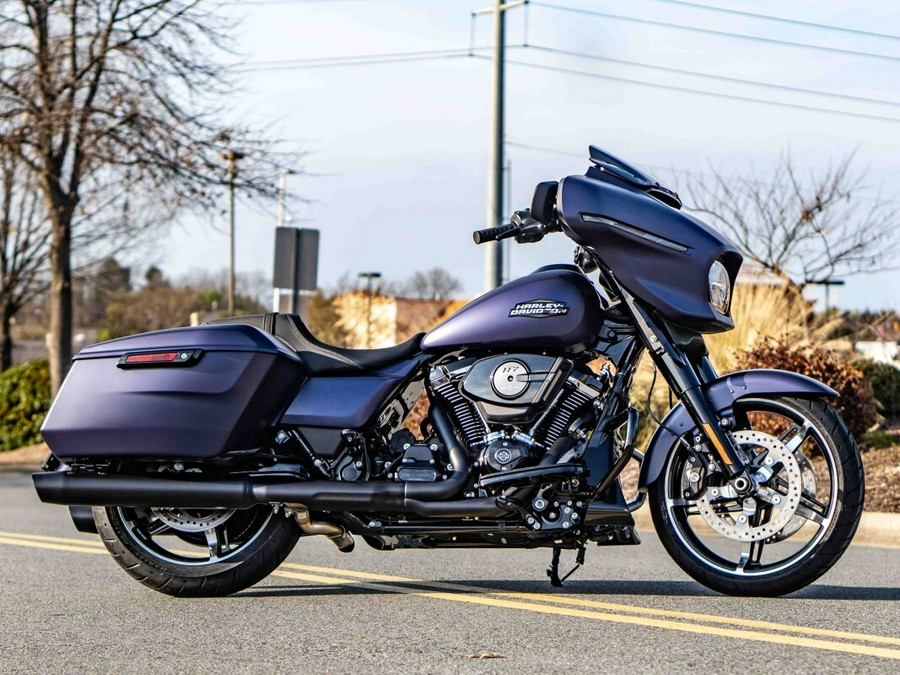 FLHX 2025 Street Glide®