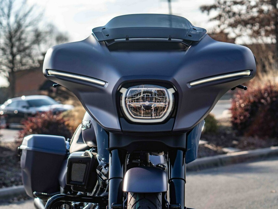FLHX 2025 Street Glide®
