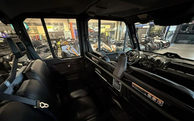 2026 Can-Am® Defender MAX DPS CAB HD10