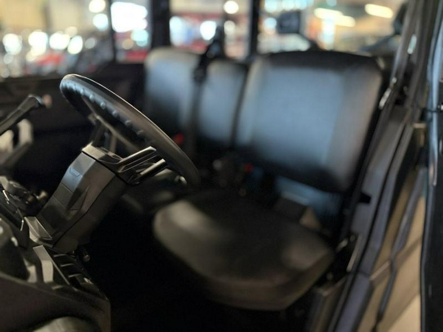 2026 Can-Am® Defender MAX DPS CAB HD10