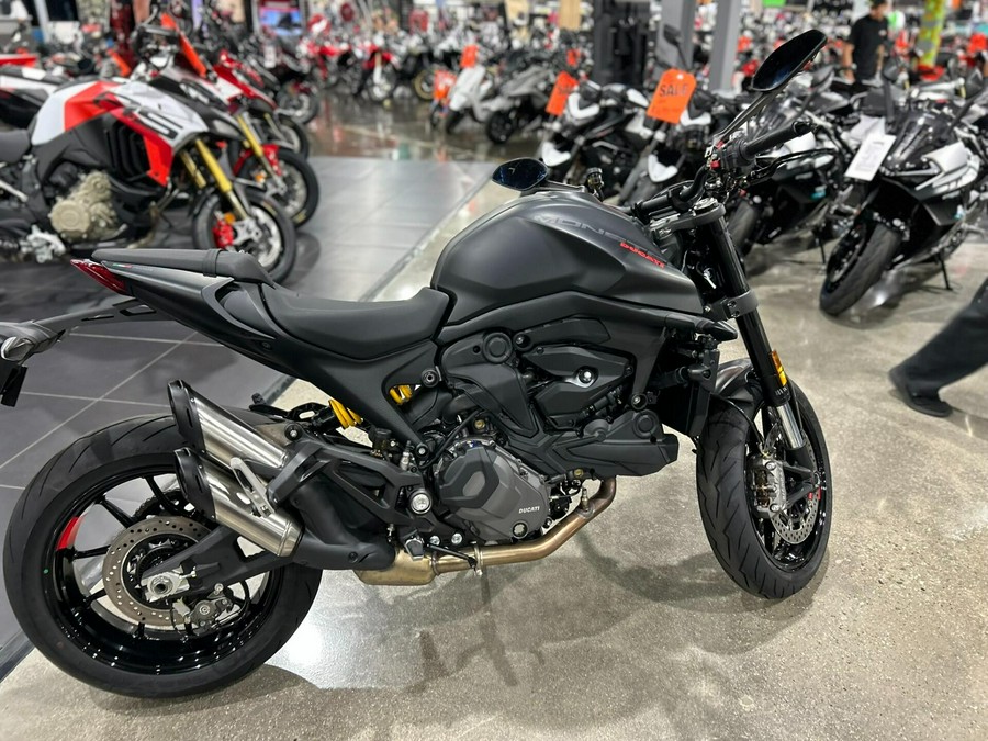 2026 Ducati MONSTER 937+