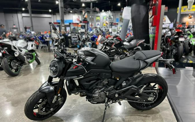 2026 Ducati MONSTER 937+