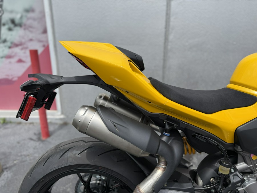 2027 Ducati Panigale V2 S Ducati Yellow