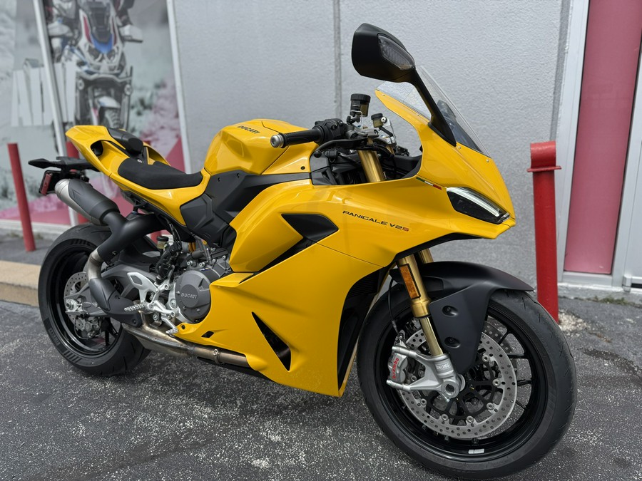 2027 Ducati Panigale V2 S Ducati Yellow