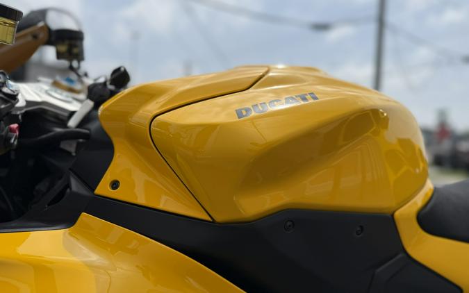 2027 Ducati Panigale V2 S Ducati Yellow