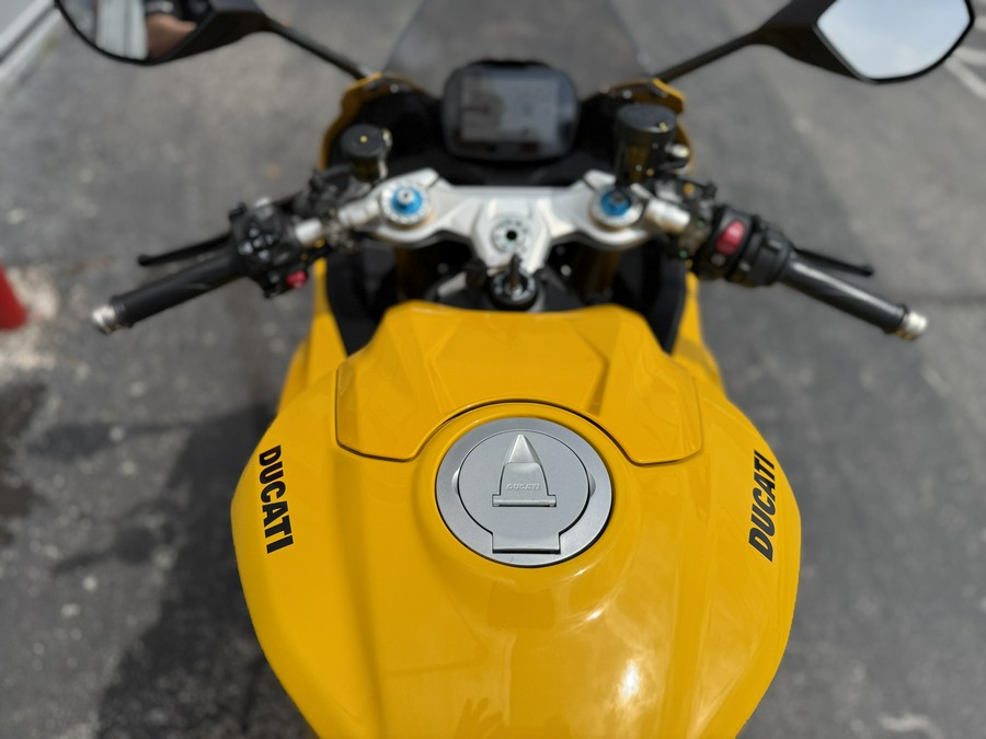 2027 Ducati Panigale V2 S Ducati Yellow