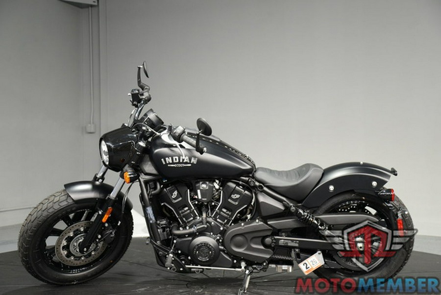 2025 Indian Scout Bobber Limited +Tech Black Smoke