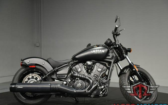 2025 Indian Scout Bobber Limited +Tech Black Smoke