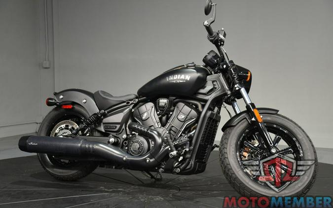 2025 Indian Scout Bobber Limited +Tech Black Smoke