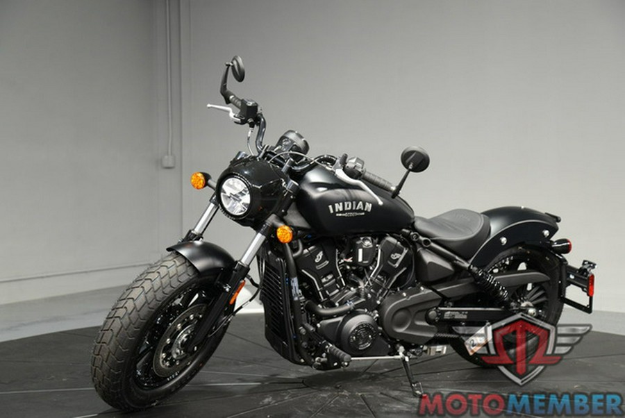 2025 Indian Scout Bobber Limited +Tech Black Smoke