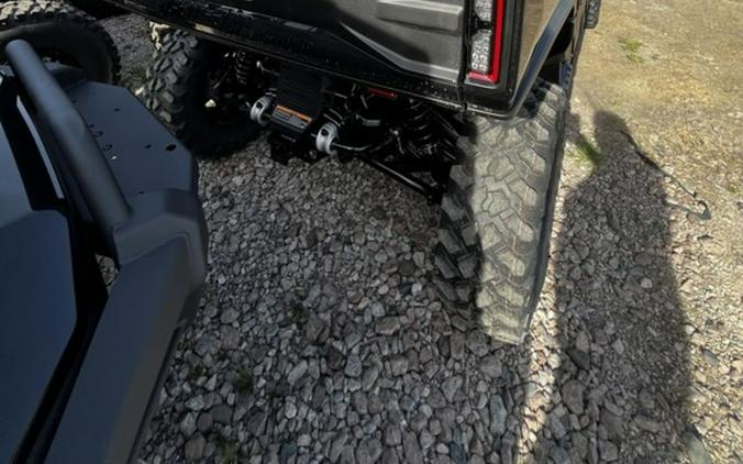 2026 Can-Am Defender MAX Lone Star Cab HD11