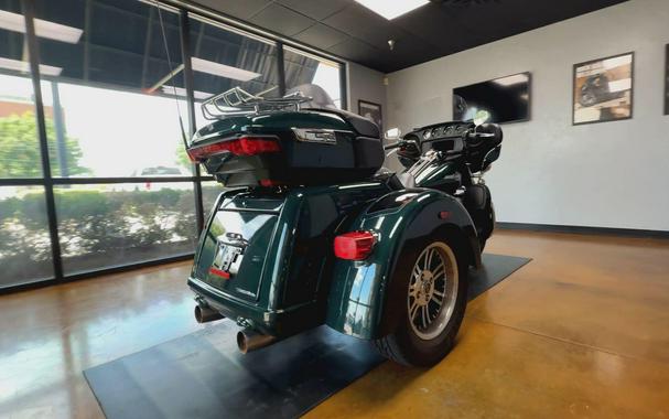 2024 Harley-Davidson® Tri Glide® Ultra Alpine Green / Vivid Black