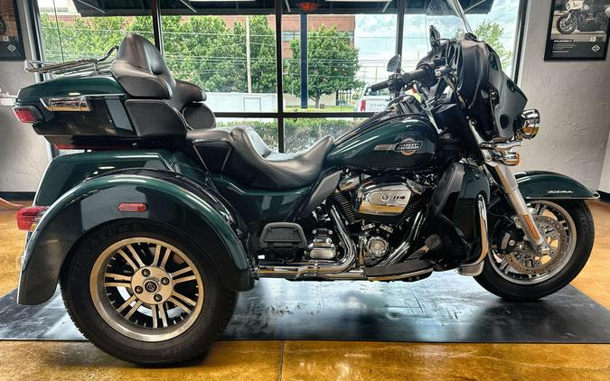 2024 Harley-Davidson® Tri Glide® Ultra Alpine Green / Vivid Black