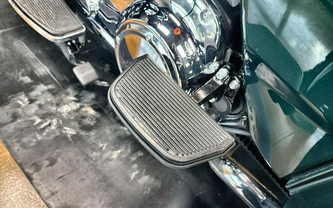 2024 Harley-Davidson® Tri Glide® Ultra Alpine Green / Vivid Black