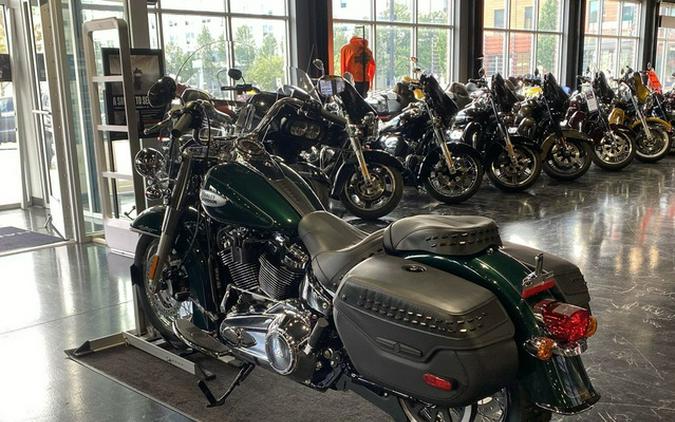 2024 Harley-Davidson Softail FLHCS - Heritage Classic