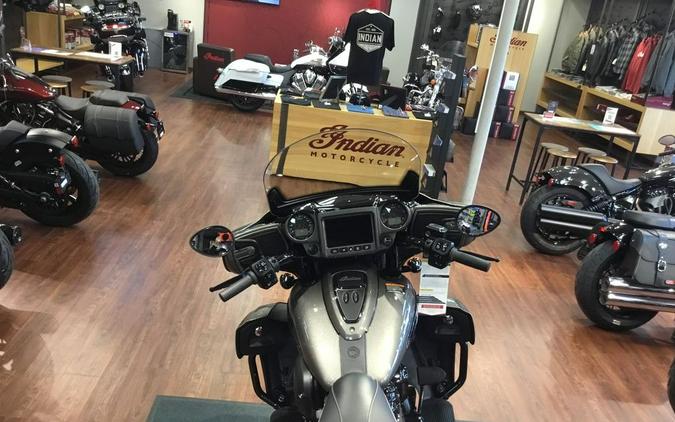 2025 Indian Motorcycle® Roadmaster® Dark Horse® Heavy Metal