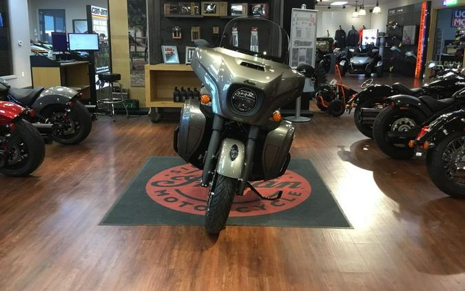 2025 Indian Motorcycle® Roadmaster® Dark Horse® Heavy Metal