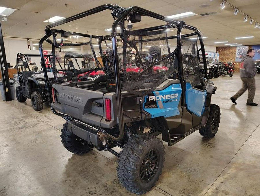 2025 Honda® Pioneer 1000-5 Deluxe