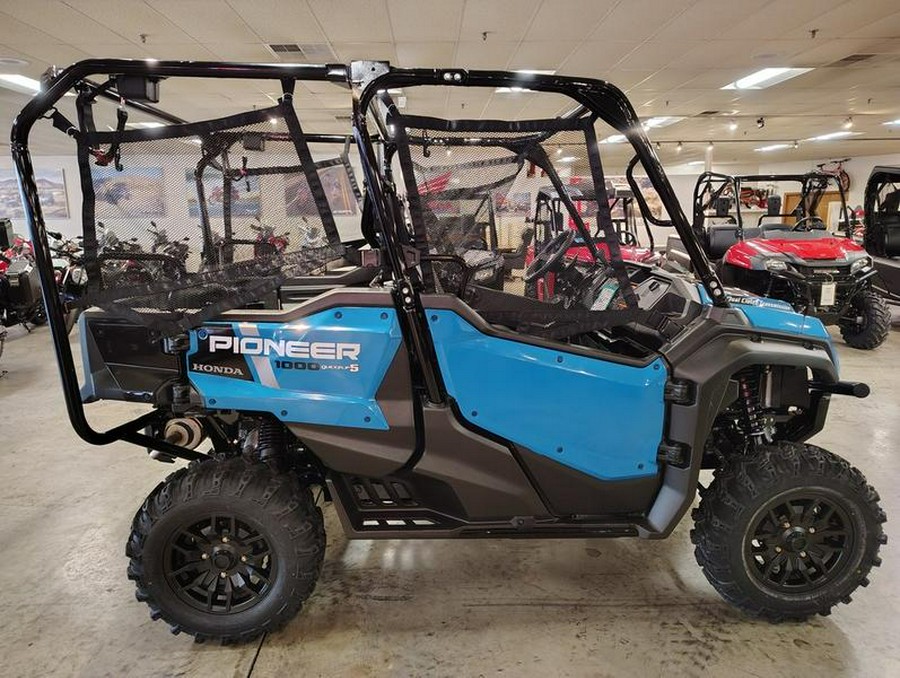 2025 Honda® Pioneer 1000-5 Deluxe