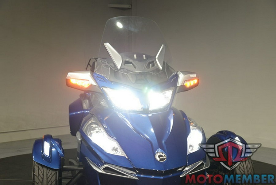 2016 Can-Am Spyder RT 6-Speed Semi-Automatic (SE6)