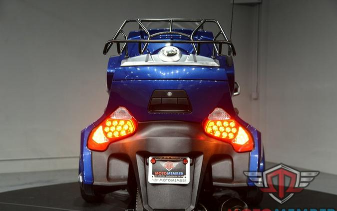 2016 Can-Am Spyder RT 6-Speed Semi-Automatic (SE6)