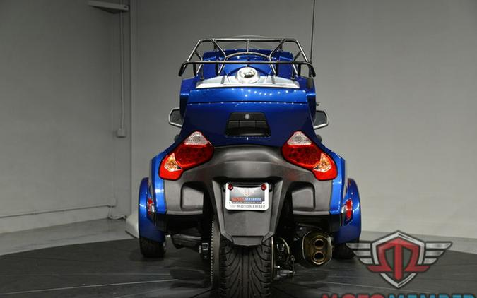 2016 Can-Am Spyder RT 6-Speed Semi-Automatic (SE6)