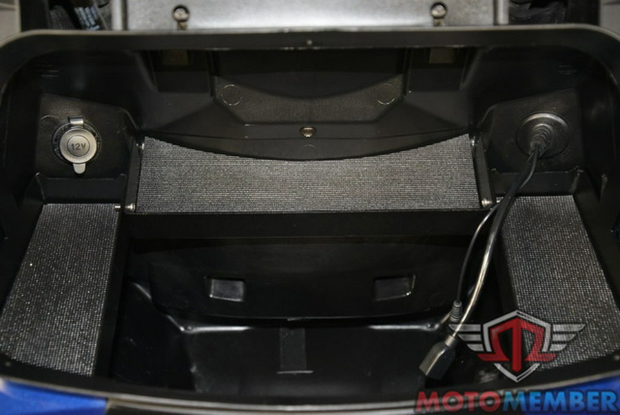 2016 Can-Am Spyder RT 6-Speed Semi-Automatic (SE6)