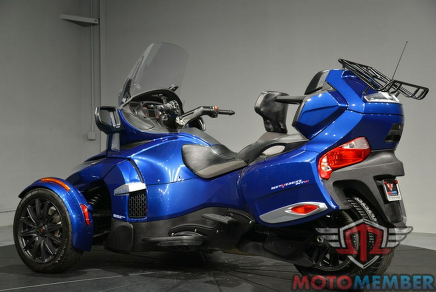 2016 Can-Am Spyder RT 6-Speed Semi-Automatic (SE6)