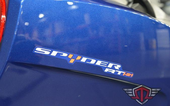 2016 Can-Am Spyder RT 6-Speed Semi-Automatic (SE6)