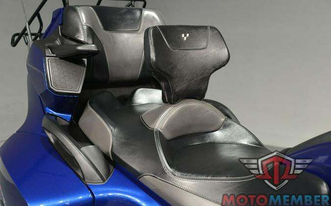2016 Can-Am Spyder RT 6-Speed Semi-Automatic (SE6)