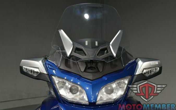 2016 Can-Am Spyder RT 6-Speed Semi-Automatic (SE6)