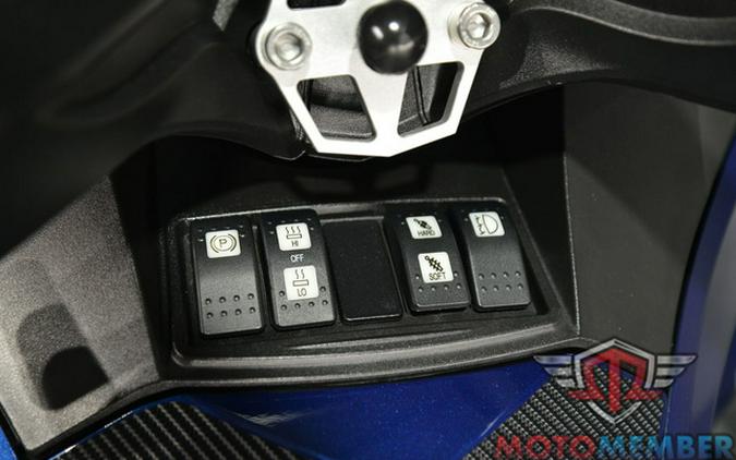 2016 Can-Am Spyder RT 6-Speed Semi-Automatic (SE6)