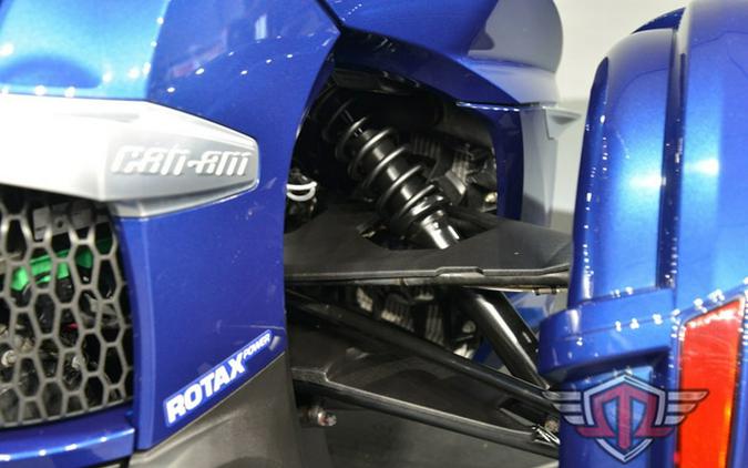 2016 Can-Am Spyder RT 6-Speed Semi-Automatic (SE6)