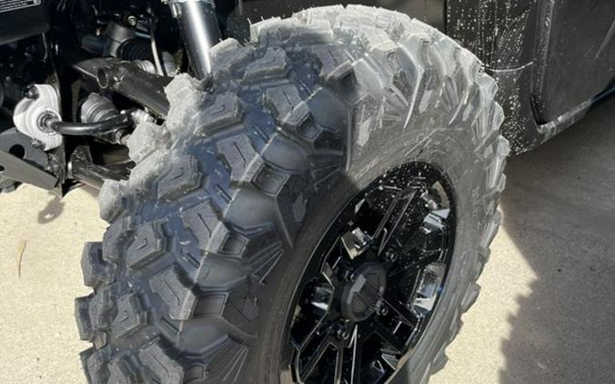 2026 Can-Am Defender MAX Limited HD11