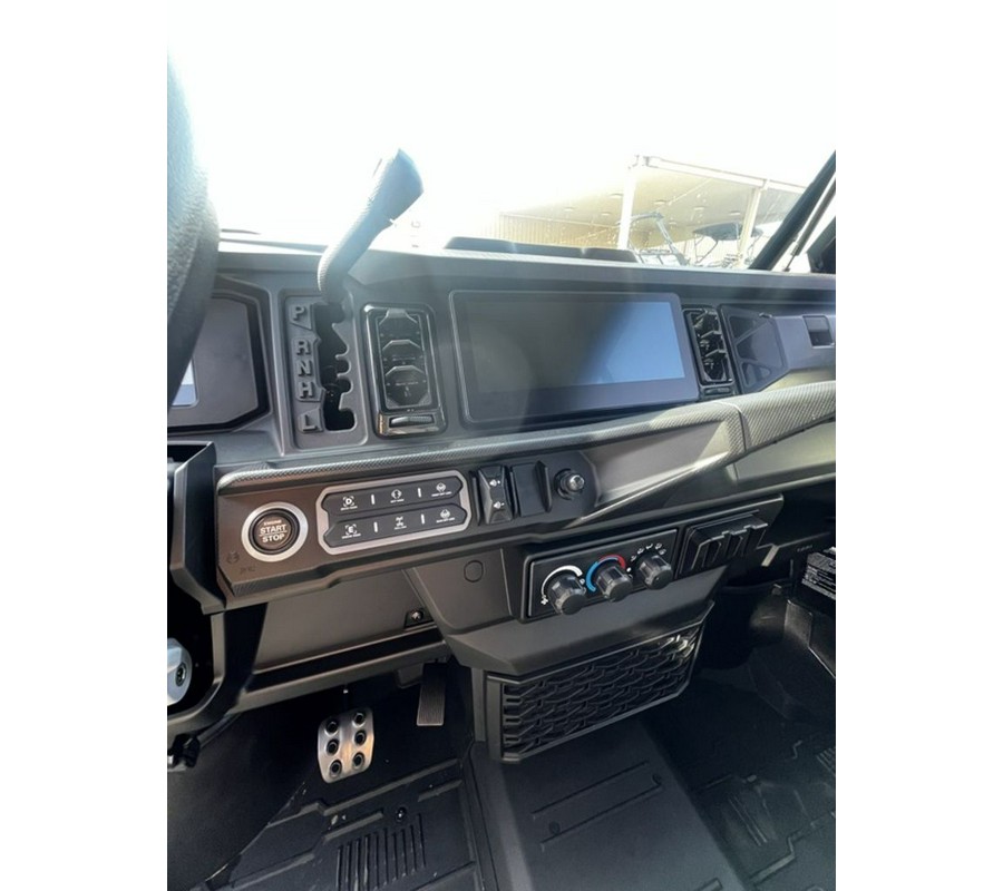 2026 Can-Am Defender MAX Limited HD11