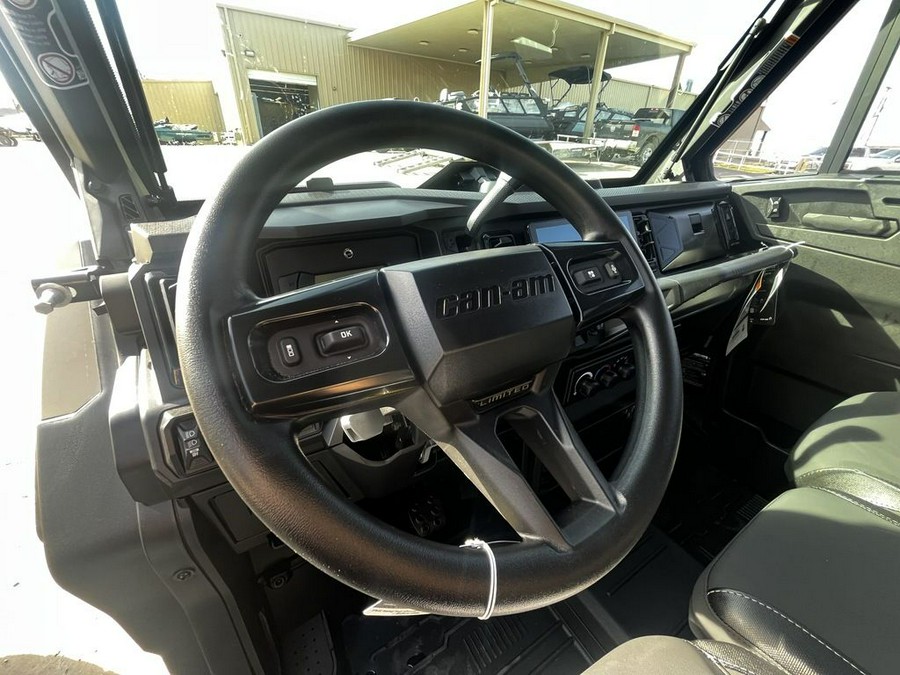 2026 Can-Am Defender MAX Limited HD11