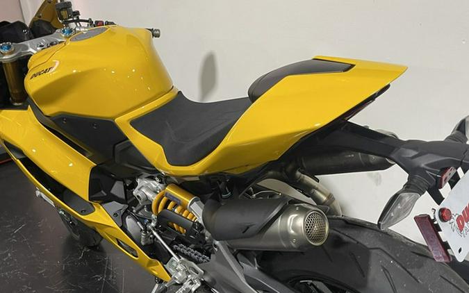 2026 Ducati Panigale V2 S Ducati Yellow V2