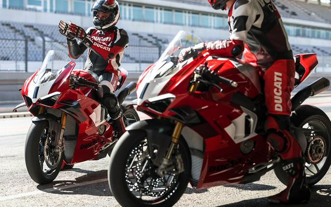 2023 Ducati Panigale V4 R