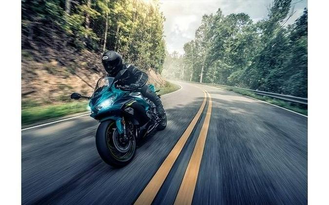 2021 Kawasaki Ninja® ZX™-6R